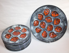 Service à huîtres en faïence manufacture bretonne Pornic, vintage rouge noir