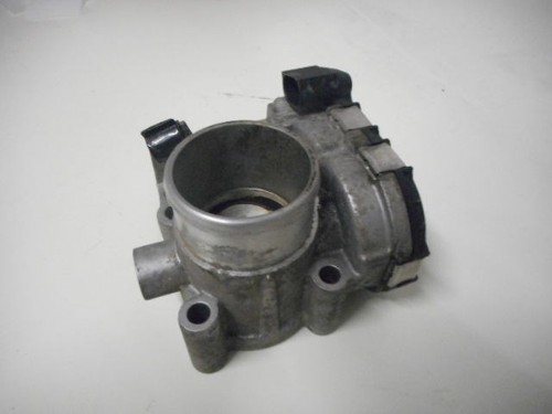 Boitier papillon fiat stilo - boitier,