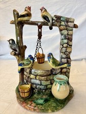 SUPERBE PUIT AUX OISEAUX EN