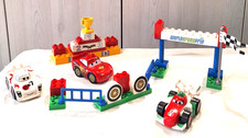 Lego Duplo Disney Car's 5839 le grand prix Avec Flash McQueen, Francesco, Indy