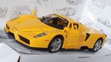 ENZO FERRARI JAUNE BURAGO REF