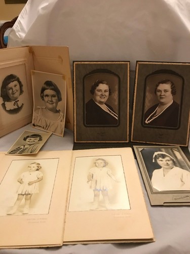 Vintage studio photographs - , lot