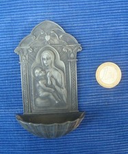 V73 Joli Petit Bénitier en