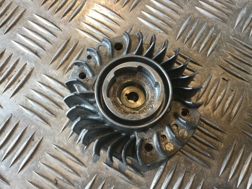 Volant moteur pour - moteur,