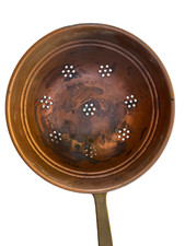 ANCIENNE ECUMOIRE PASSOIRE EN CUIVRE PAS CASSEROLE MARMITE  DIAMÈTRE 16.5 CM