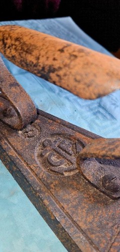 Ancien fer repasser - fer,