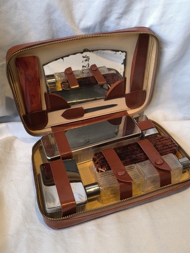 Jolie trousse toilette - jolie,