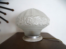 Plafonnier luminaire skycraper , verre moulé ART DECO , super watt .