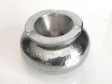 Cendrier marocain fait main en aluminium, Coulé et martelé à la main à Marrakech