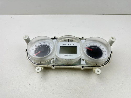 Compteur peugeot satelis 125 - peugeot,