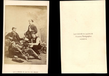 Lacombe & Lacroix, Genève, jeunes hommes pipe à la main  Tirage albuminé  6,