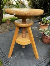 Tabouret vis artiste - À,