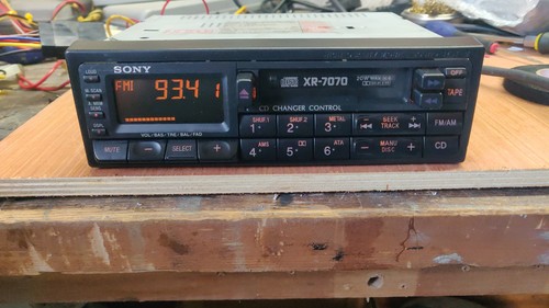 Autoradio sony 7070 - k7,