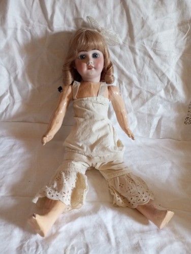 Poupée ancienne bouche - ,