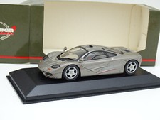 Minichamps 1/43 - McLaren F1 GTR 1995 Tag Heuer