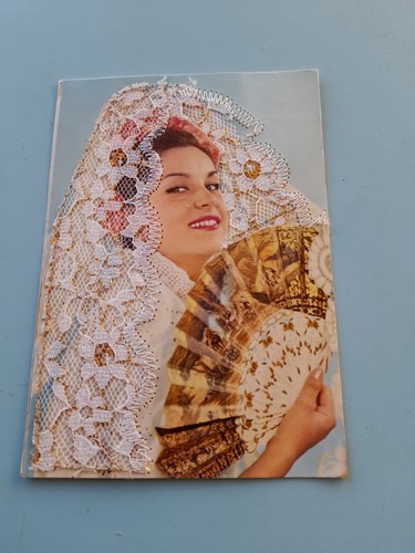 Carte postale brodee espagnole - carte,