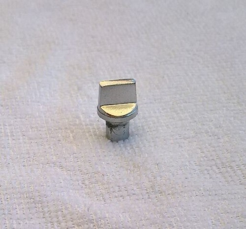 Turn knob for sharp - turn,