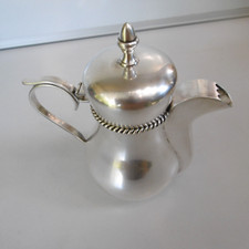 theiere metal argente mendiola espagna