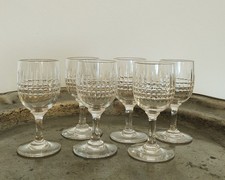6 verres à liqueur Baccarat