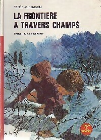 Frontière travers - la, à