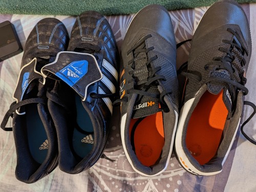 Paires chaussures à - 2,