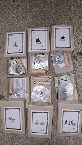 Moules soldats plomb - 6,
