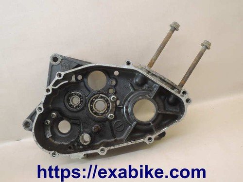 Carter moteur droit - droit, pour