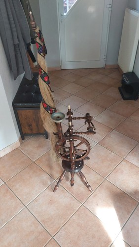Rouet filer bois - à,