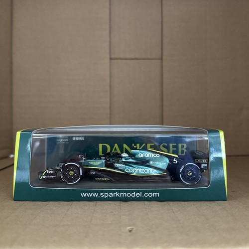 Aston martin amr22 team - amr22,