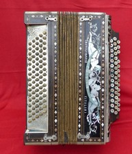 PAOLO SOPRANI & FIGLI  Casteleidardo ACCORDEON ANCIEN / décor femmes nues