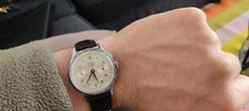 Montre mécanique vintage - montre,