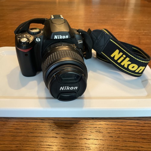 Nikon d40 camera - nikon,