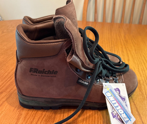 Nwt raichle size 8mm climate - nwt,