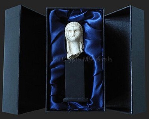 Venus de - la,