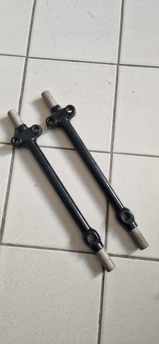 Axes triangles inférieurs - axes,