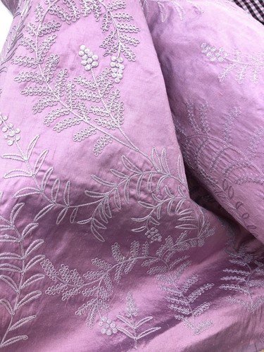 Tissu soie brodée vieux rose - tissu,
