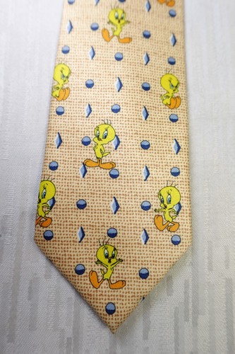 Looney tunes tweety warner - tunes,