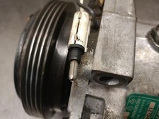 7700875357 compresseur clim