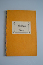 ANCIEN CAHIER ECOLIER ECOLE 32 PAGES A SPIRALE MUSIQUE ET CHANT VINTAGE SCHOOL
