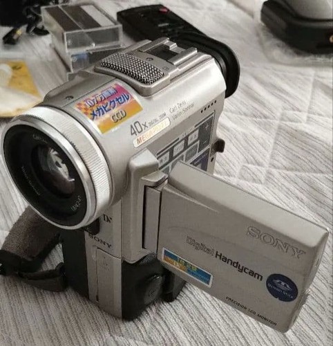 Caméscope sony dcr pc100 - sony, dcr-pc100