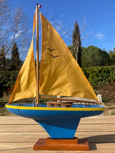 Voilier bassin années 60 - bassin.,