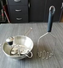 Presse-purée moulin à