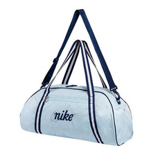 Nike Gym Club Duffel Bag 24L |