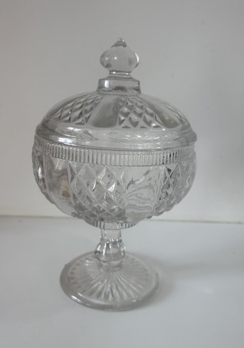 Coupe drageoir sur pied - sur, en