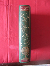 ++"513.12" LES ORACLES DE NOSTRADAMUS TOME 1. EDITIONS  JEAN DE BONNOT.  1976.