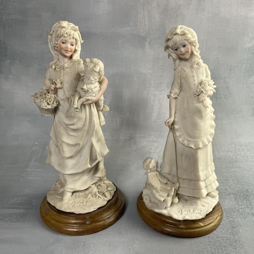 Statuette figurine jeune - 2,