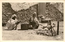 CP PHOTO AFRIQUE ALGERIE MECHOUI EN PLEIN AIR 