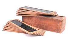 Boite de plaques de lanterne