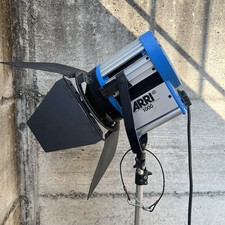 Arri Studio 1000 - Projecteur Lentille Fresnel 1000 W Cinéma Arrilite