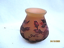 Grand Vase signé GALLE Décor floral dégagé à l'acide (végétaux)